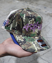 Load image into Gallery viewer, Camo Hat
